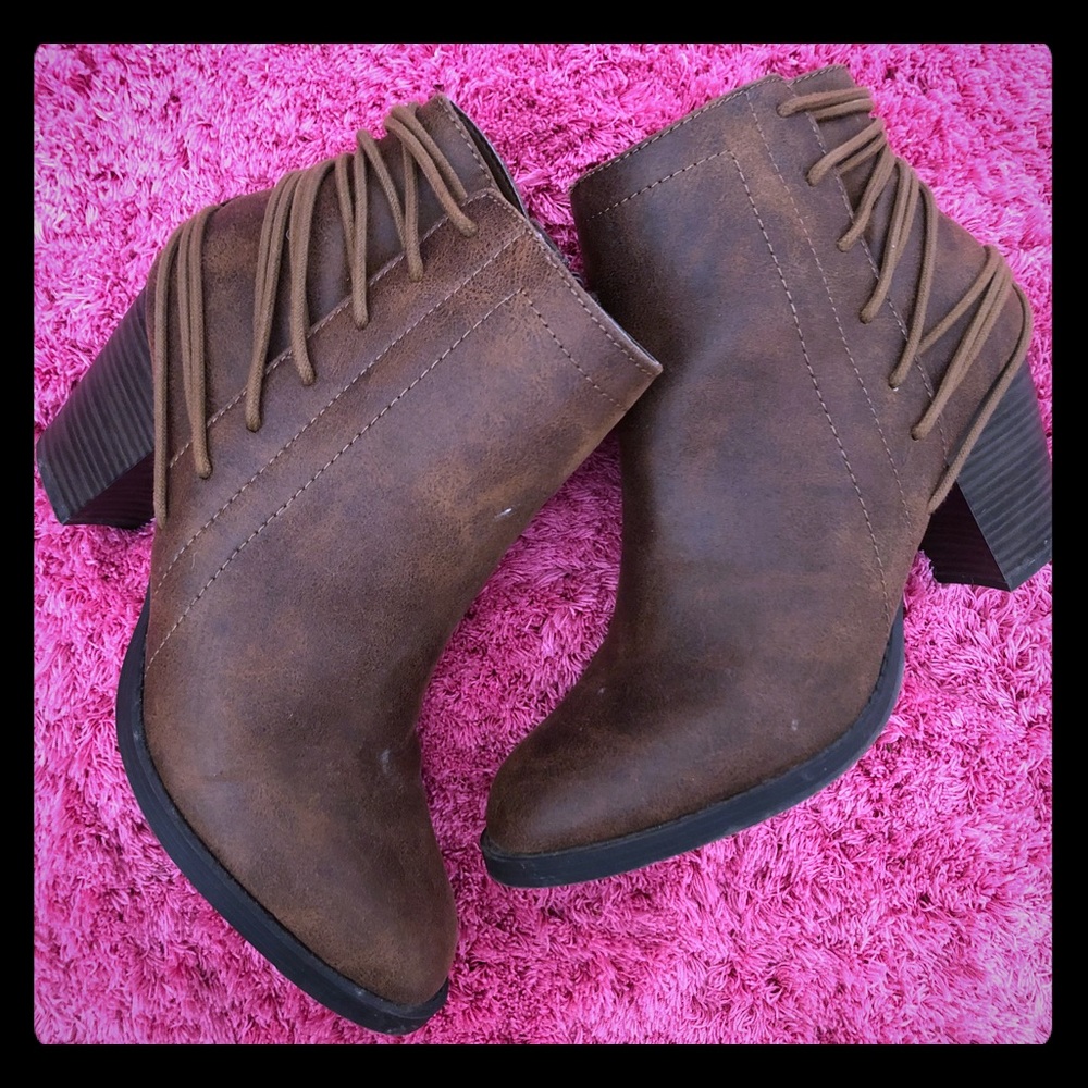 Candies boots
